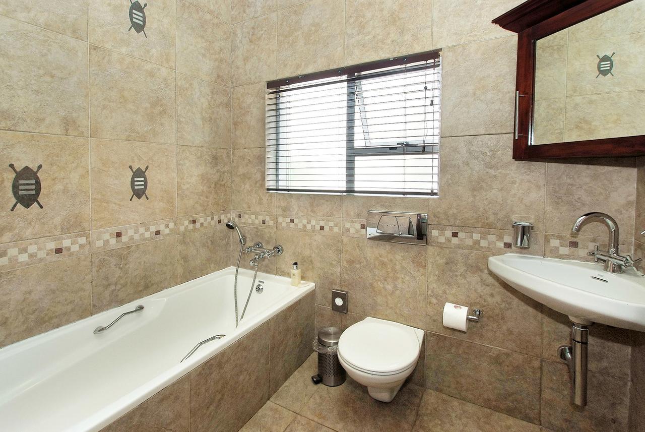 uShaka Manor Guest House Durban Extérieur photo